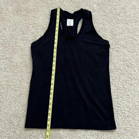 ATHLETA Momentum Seamless Tank Top Women’s Size Medium Black #530501 $59 Active - Picture 8 of 16